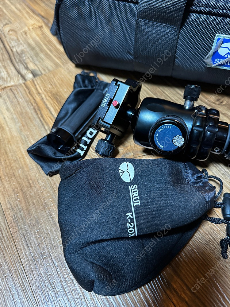 시루이 삼각대(정품) T-1205X(카본삼각대), K-20X(볼헤드)--3
