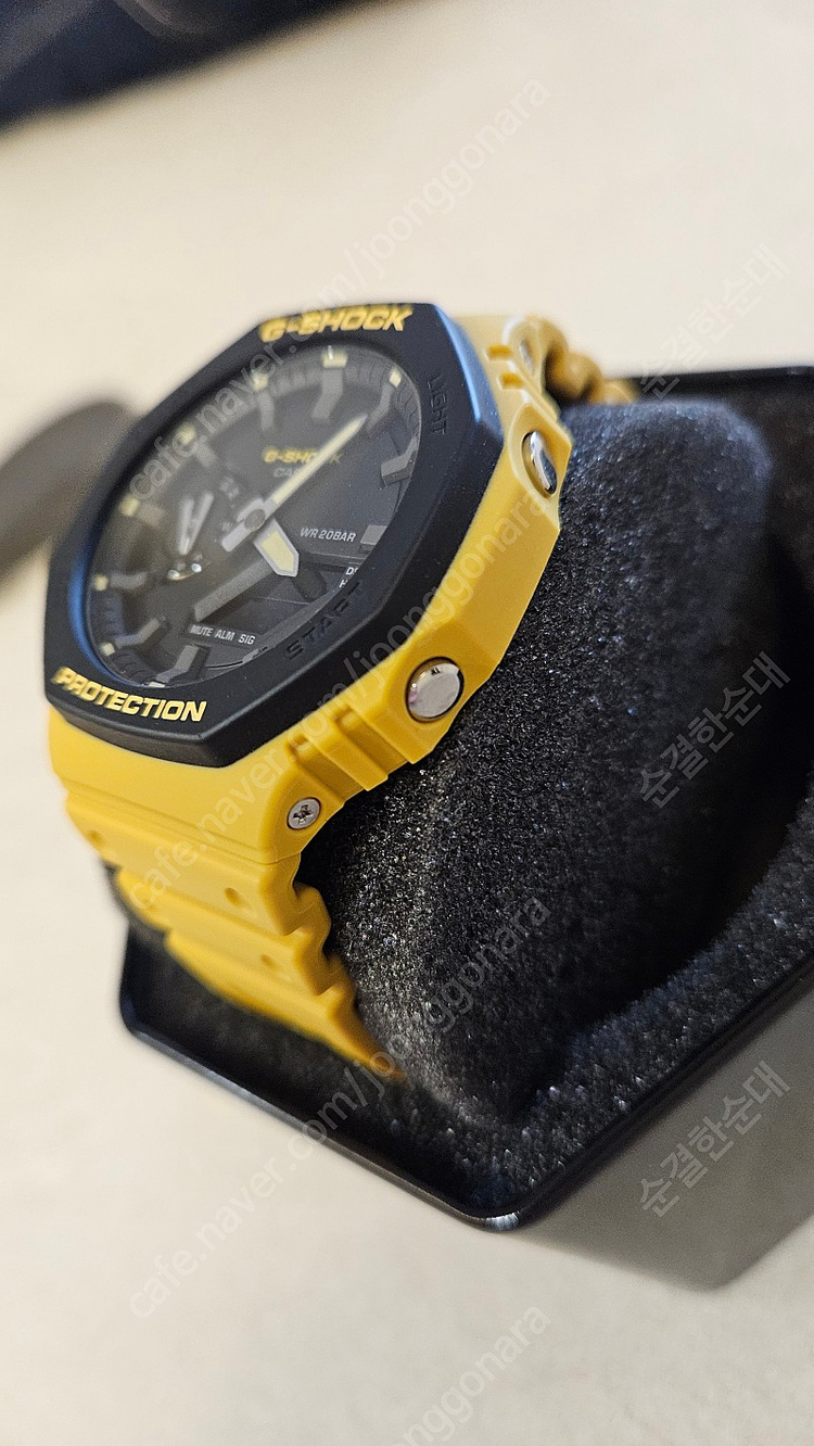 지샥 지얄오크 머스타드 GA-2110SU-9ADR 이미지