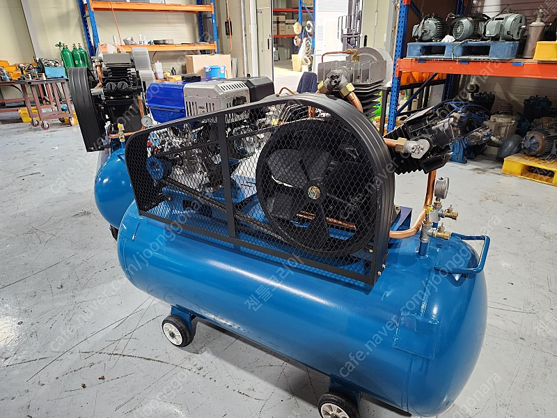 출장 정비용 중고압 10마력 400리터엔진 콤프레샤 판매/중고콤프레샤 전문 이미지