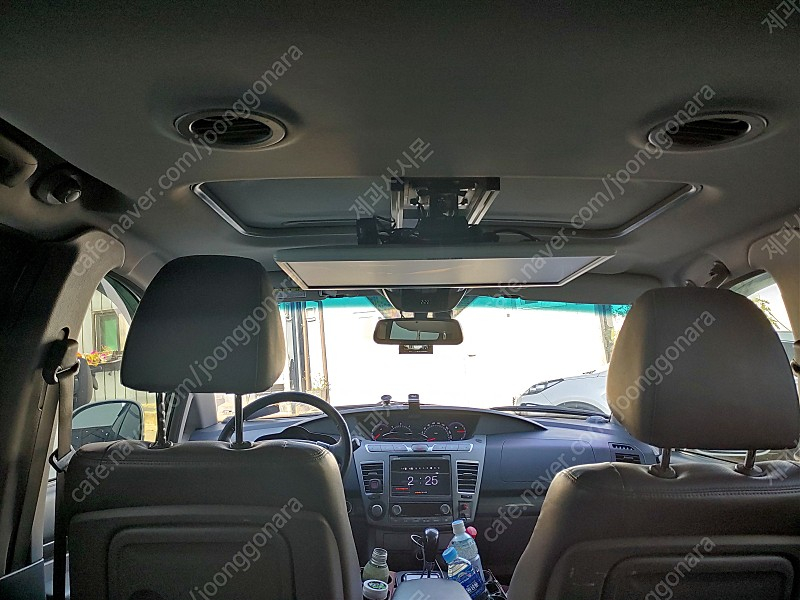 차량용 티비모니터 이미지