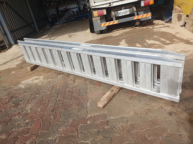 5톤 전용 농기계 사다리 판매 이미지