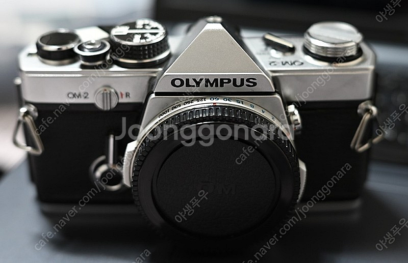 올림푸스 olympus om-2 실버 바디 팝니다.--0