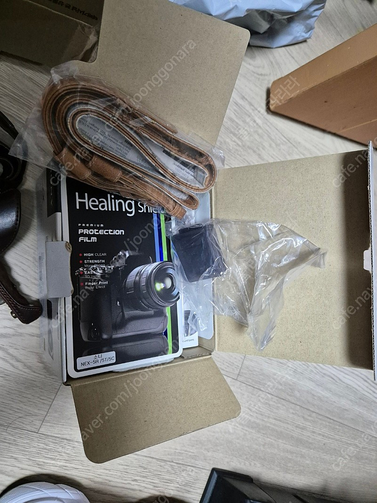소니 미러리스 nex 5t 박스풀 팝니다. 이미지