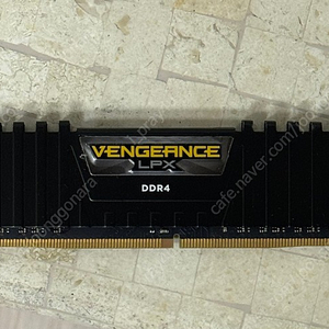 커세어 벤젠스DDR4 Corsair Vengeance