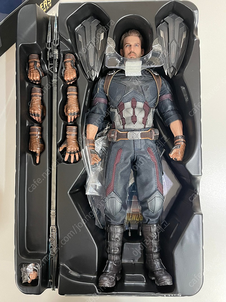 핫토이 hot toys 인피니티 워 캡틴 판매합니다.--1