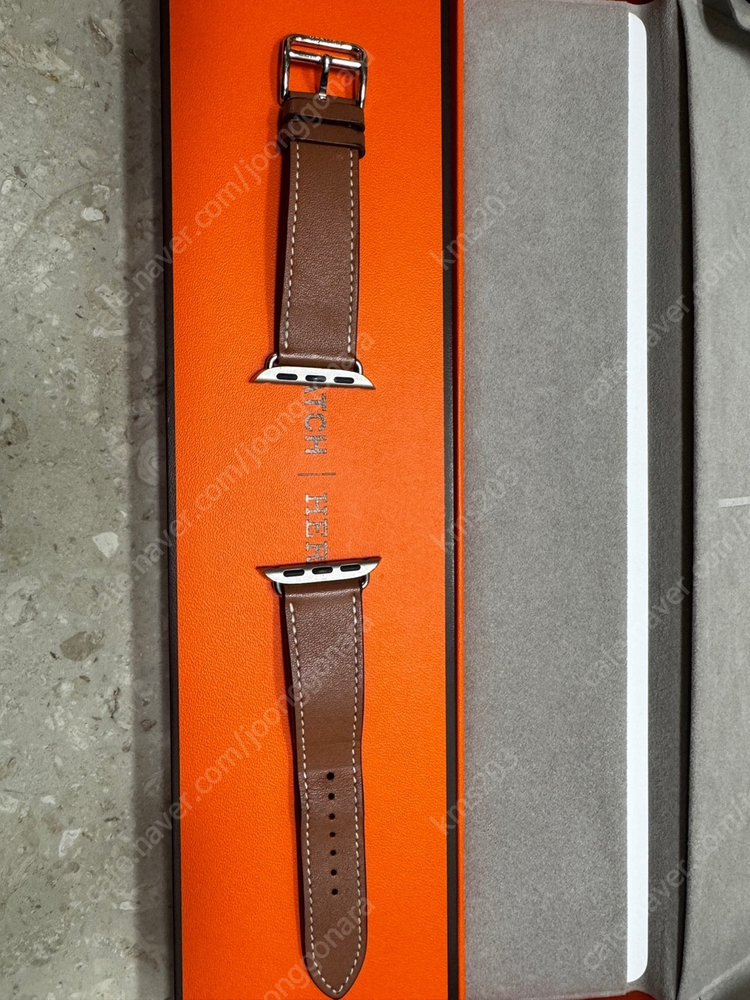 애플워치 에르메스 골드 스위프트 싱글투어 가죽 스트랩 41mm 이미지