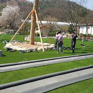 펜션 오픈 준비! 22만원에 마당 인조잔디 시공으로 새롭게 단장하세요~