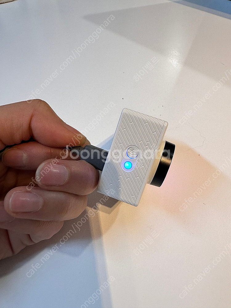 택포 ! 샤오미 액션캠 샤오이 + 블루투스 셀카봉 + 방수팩 + 손목스트랩--5