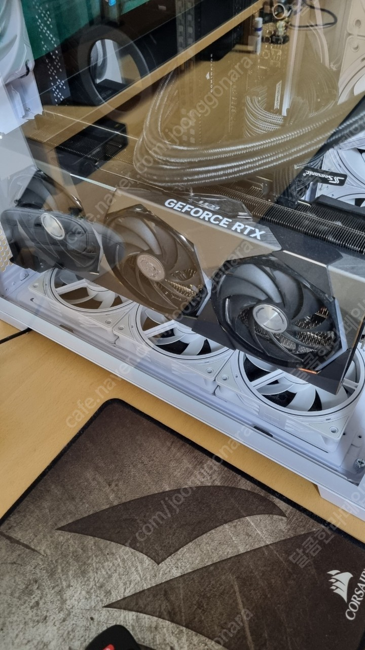 (부산) rtx 4090 슈프림 x 판매합니다. 이미지