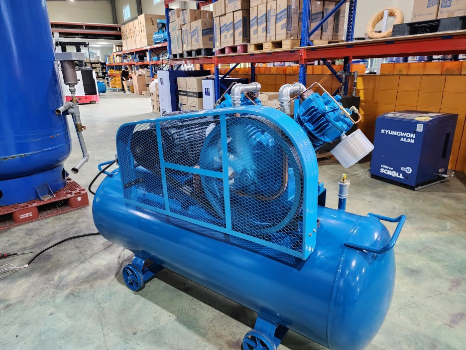 중고 최상급)-한신 15마력 500리터 콤프레샤 대용량 탱크장착형!~중고콤프레샤 전문 이미지