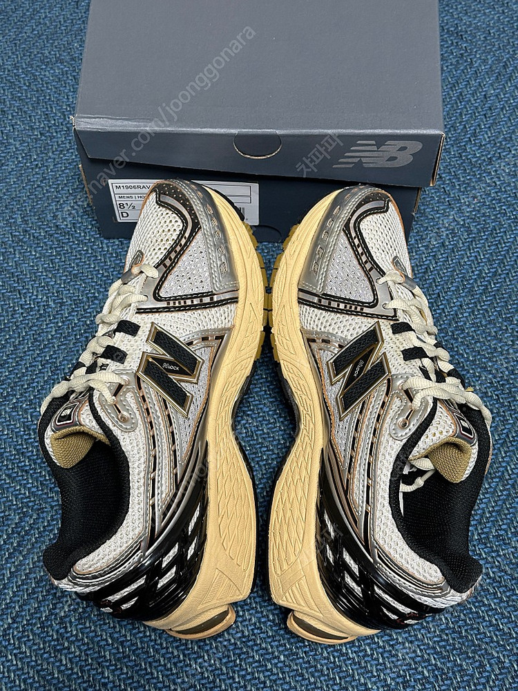 [265] 뉴발란스 1906 빈티지 그레이 메탈릭 실버(M1906RAV) 판매합니다. 이미지