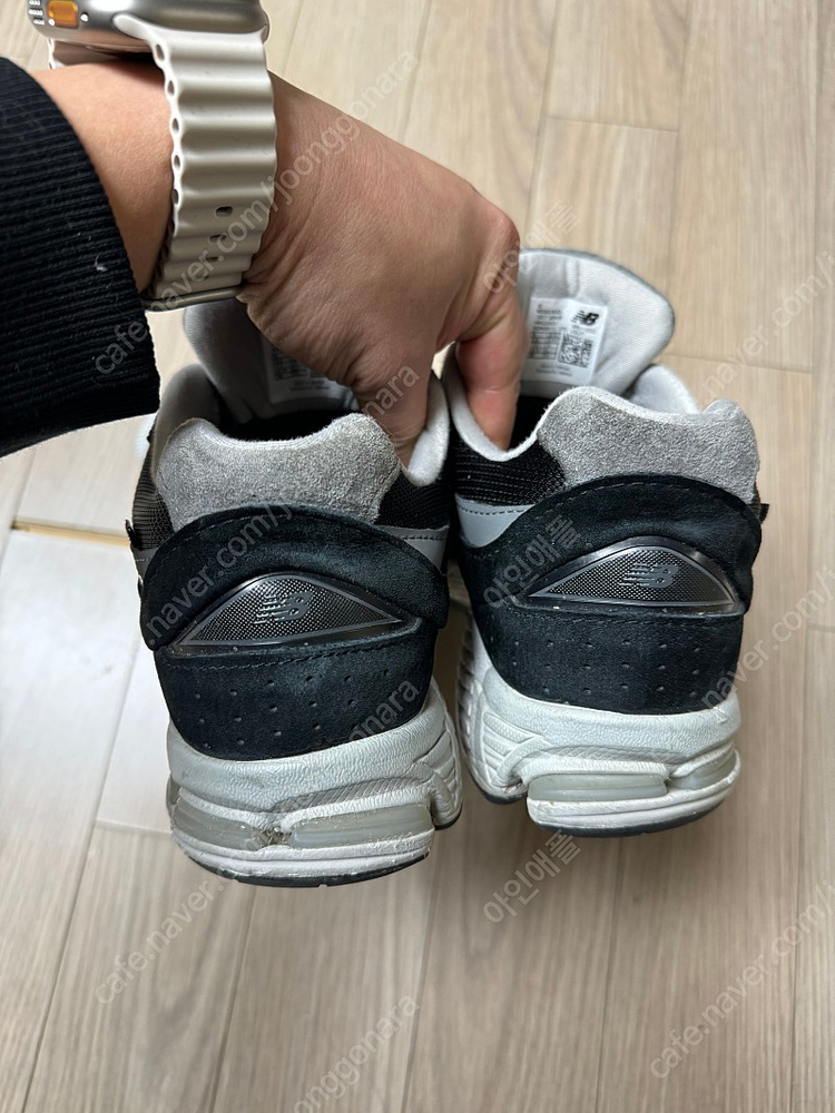 [260] 뉴발란스 2002R 고어텍스 이미지