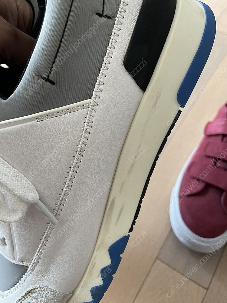 에르메스 남자스니커즈, 나이키 운동화, 조리, 로퍼 등등 이미지