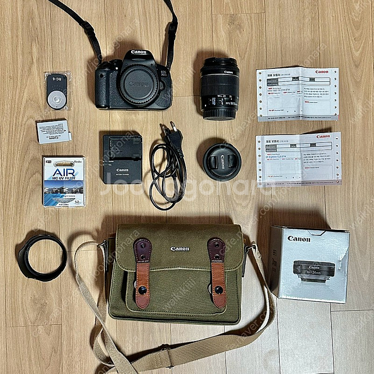 canon EOS 700D + 18-55mm 번들렌즈 / 팬케익렌즈(별도)--0