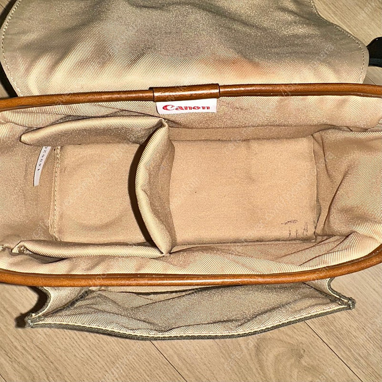 canon EOS 700D + 18-55mm 번들렌즈 / 팬케익렌즈(별도) 이미지