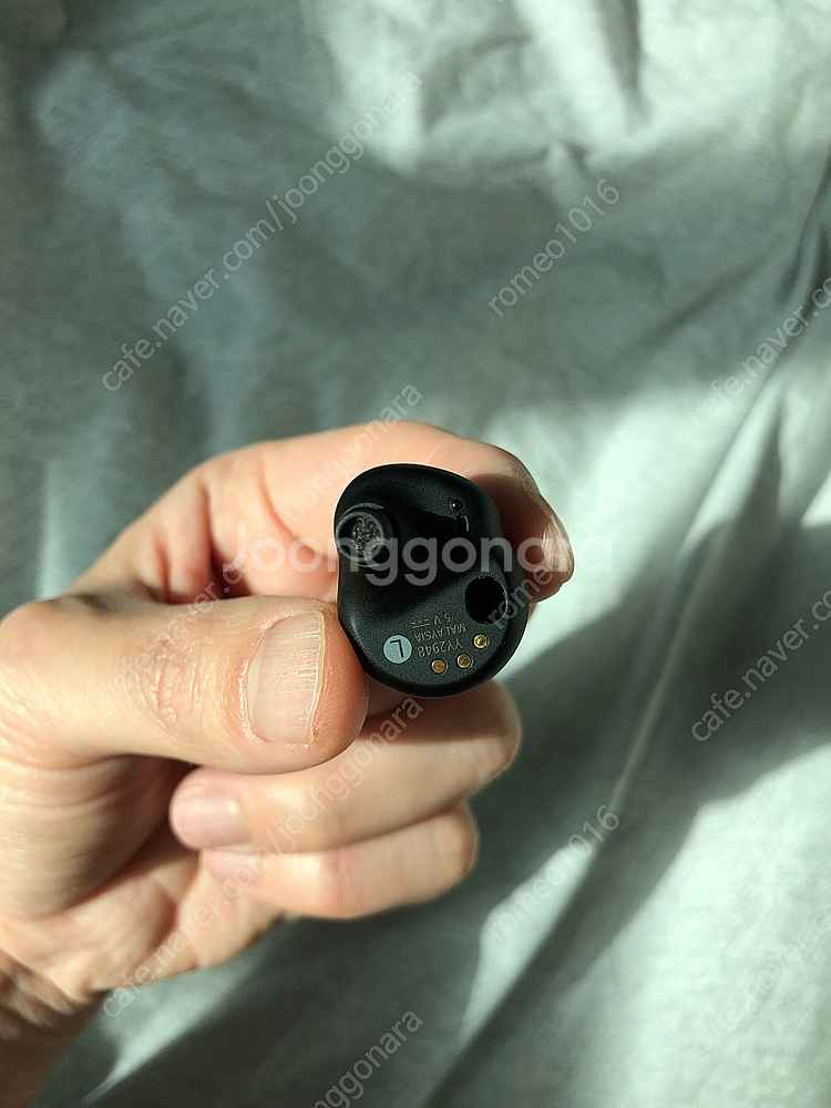 소니 SONY WF-1000XM4 블랙 판매합니다--2