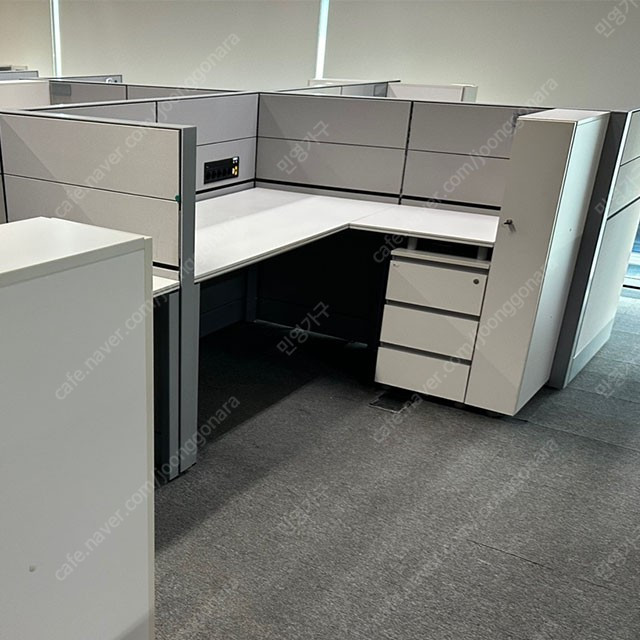 뷰로맥스 파티션, 책상, 의자 새로 들어왔어요 이미지