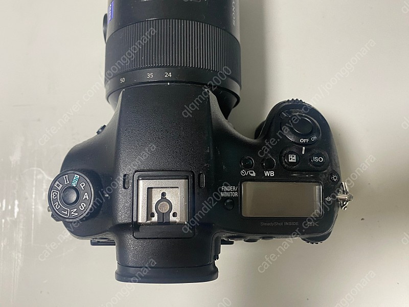 A99m2, SAL2470Z, SAL70400G2 이미지