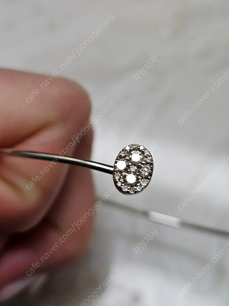 14k 꼬냑다이아 뱅글팔찌 이미지