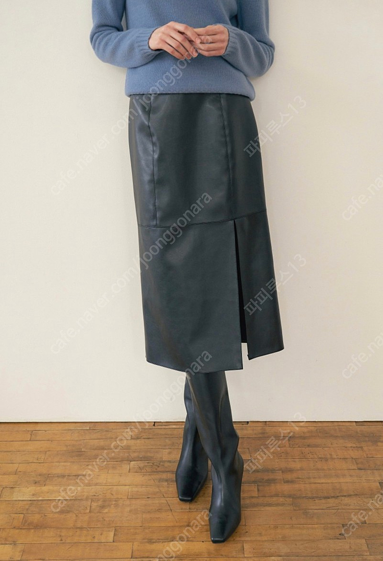 원모어띵 Slit fake leather skirt 이미지