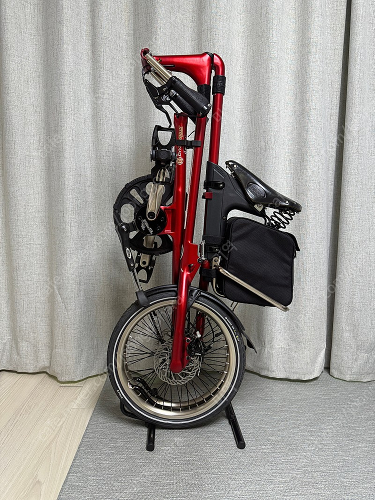 스트라이다 EVO 18인치 루비, 아주라이트 2대 판매 이미지