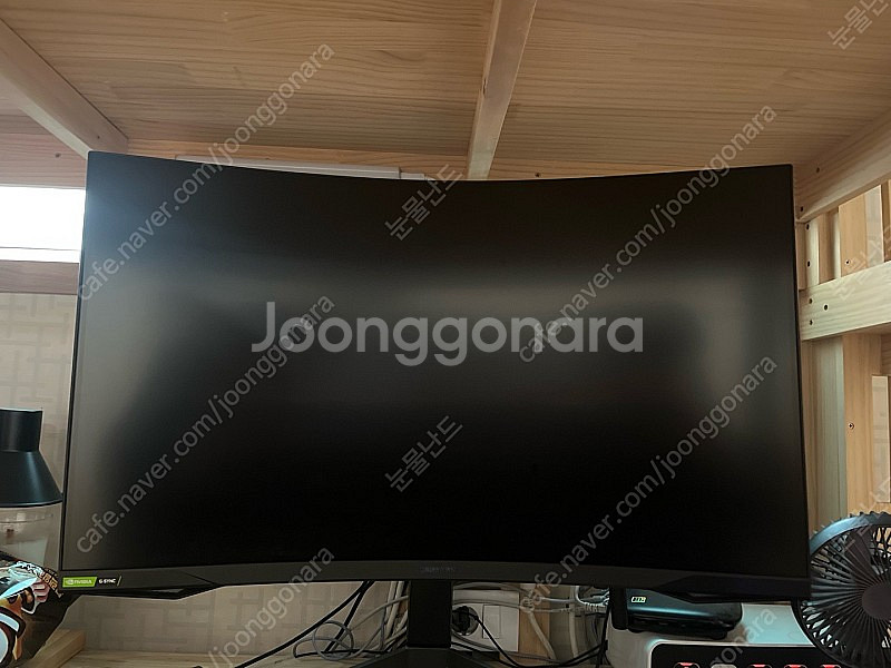 (직거래) 오디세이 G7 32인치 게이밍 모니터 C32...--1