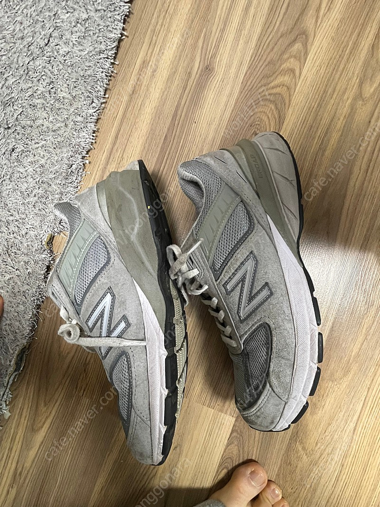 뉴발란스 990v5 그레이 260 이미지