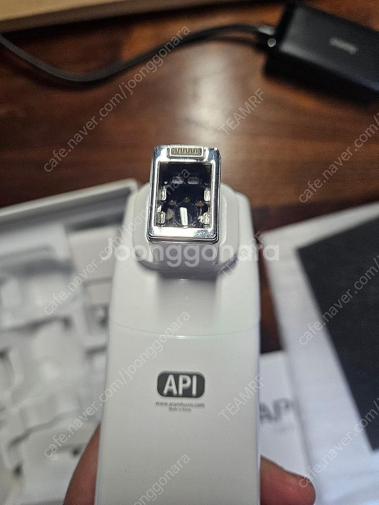 아람휴비스 api100 피부진단기--7
