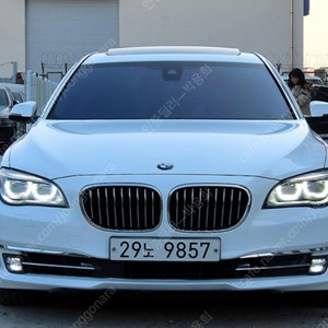 BMW 7시리즈(5세대) 750Li xDrive 뱅앤올룹슨 / 업계 최저가 판매 보장! / 중고차할부 가능! / 여유자금 가능!
