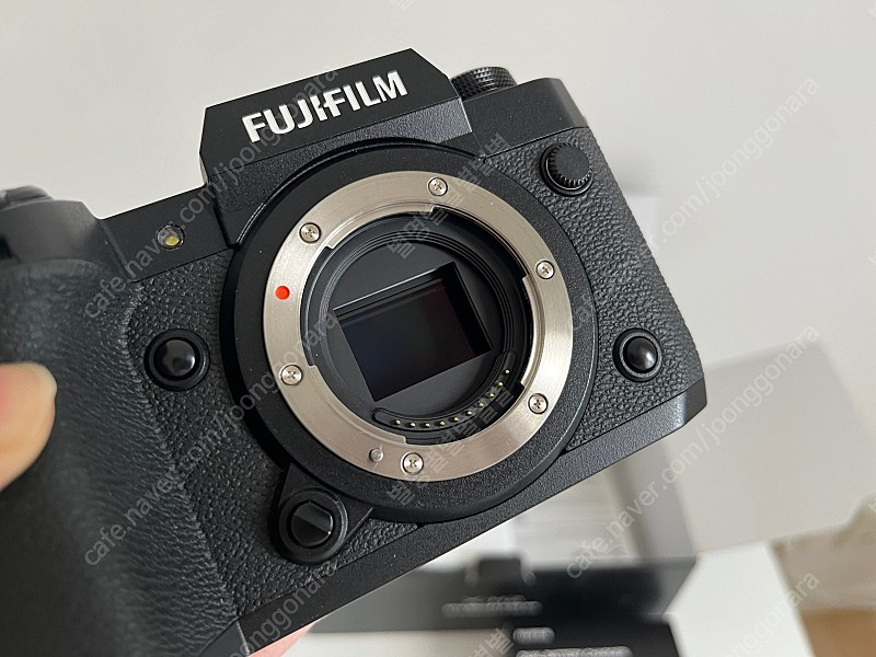 후지필름 X-H2 / xf33.4 / xf18.4 / xf16-55 / 빌트록스프로 27.4 판매합니다. 이미지