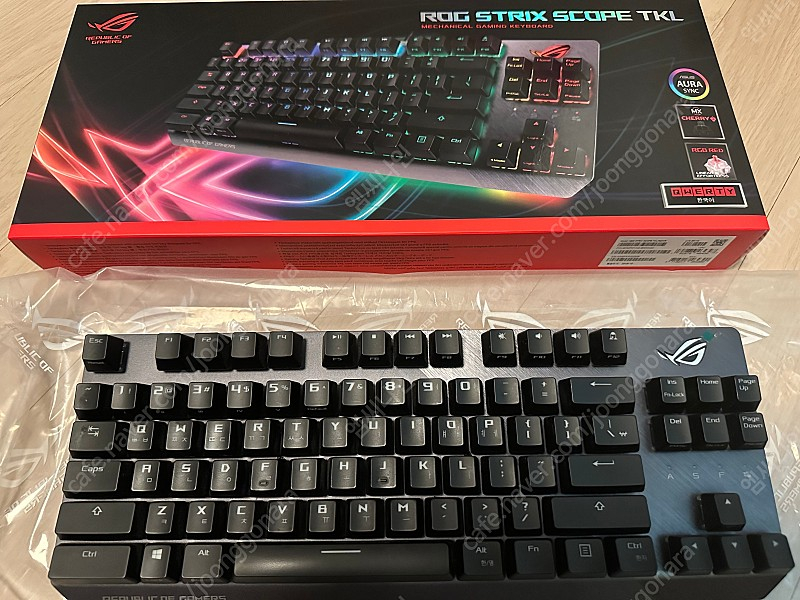 아수스 strix scope 적축 기계식 키보드 판매합니다. 이미지