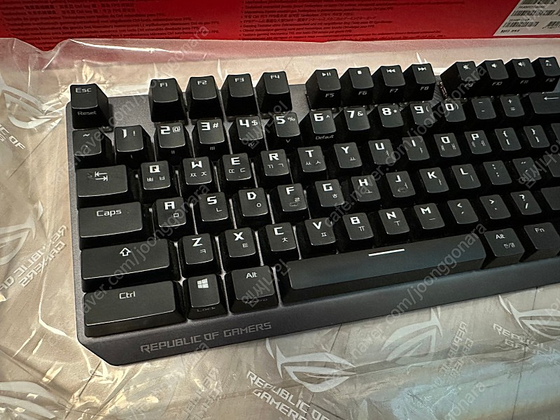 아수스 strix scope 적축 기계식 키보드 판매합니다. 이미지