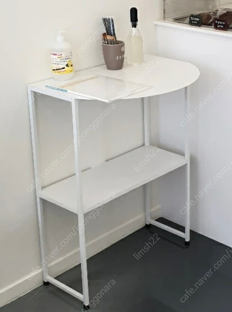 스틸 철제 1인 테이블 2개& 의자 5개 이미지