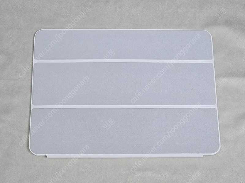 아이패드 프로 11인치(4세대)용 스마트폴리오(화이트) 팝니다--7