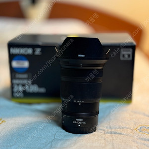 니콘 렌즈 NIKKOR Z 24-120mm f 4.0 s 팝니다.