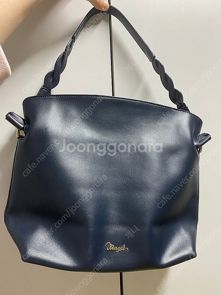 브루노말리 여성숄더백 네이비 소가죽 금강제화--0