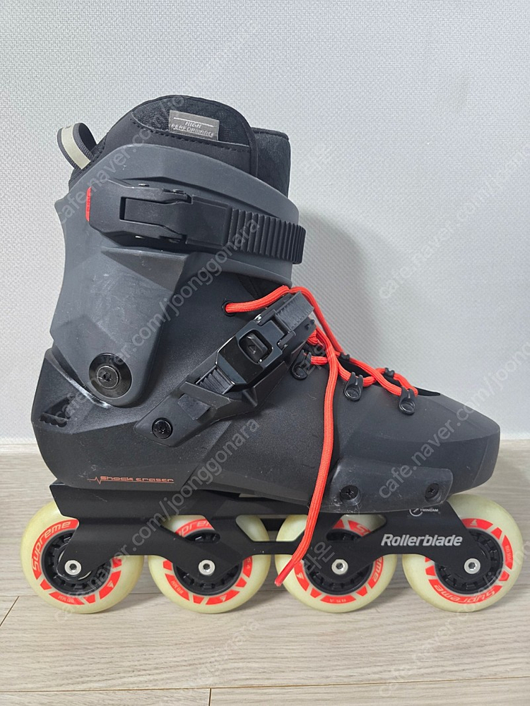 롤러블레이드 트위스터 엣지 265mm판매합니다 이미지