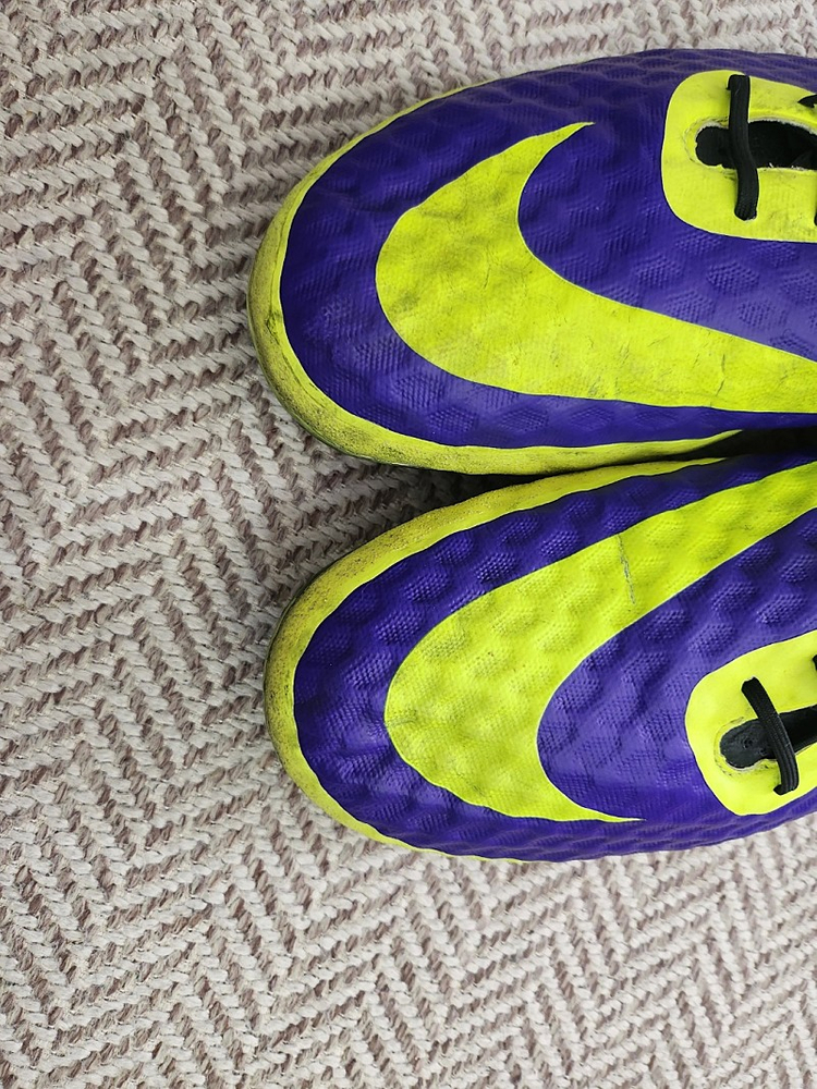 275 하이퍼베놈 나이키 Acc축구화 이미지