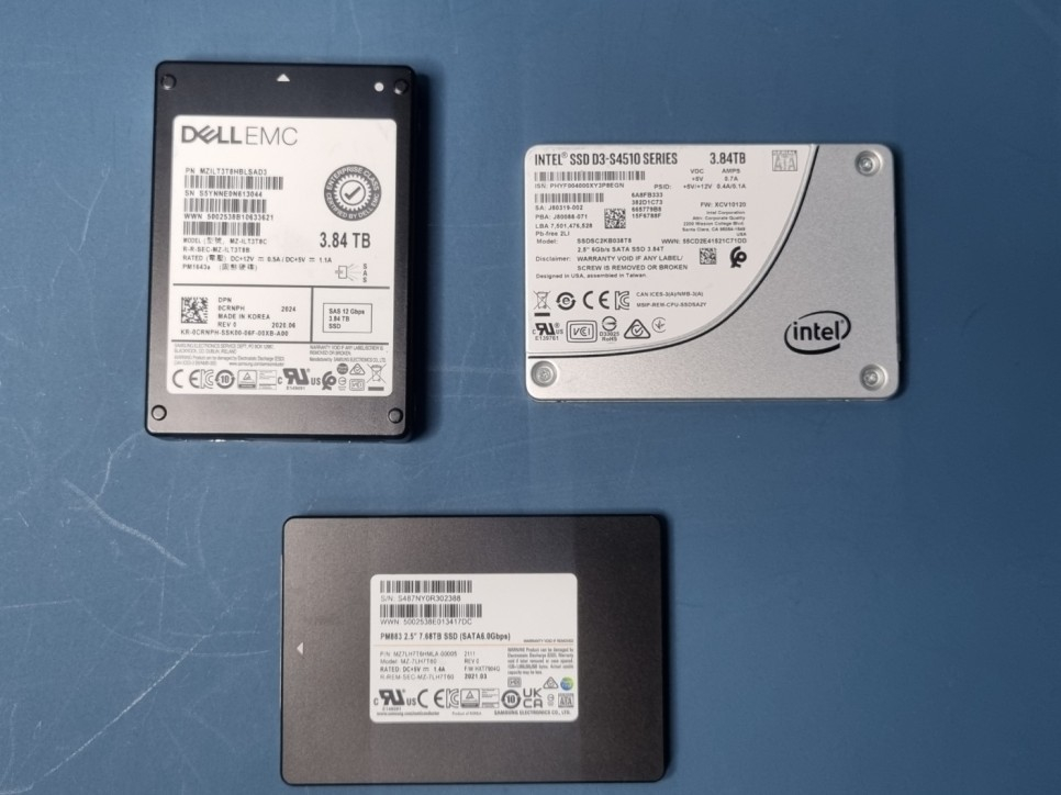 [판매] 3.84TB / 7.68TB 델 인텔 삼성 SAS 서버용 판매 이미지