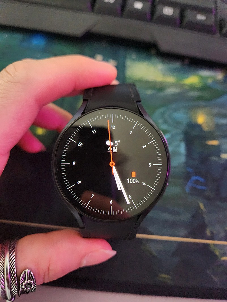 갤럭시워치 6 44mm 블루투스 팝니다 이미지