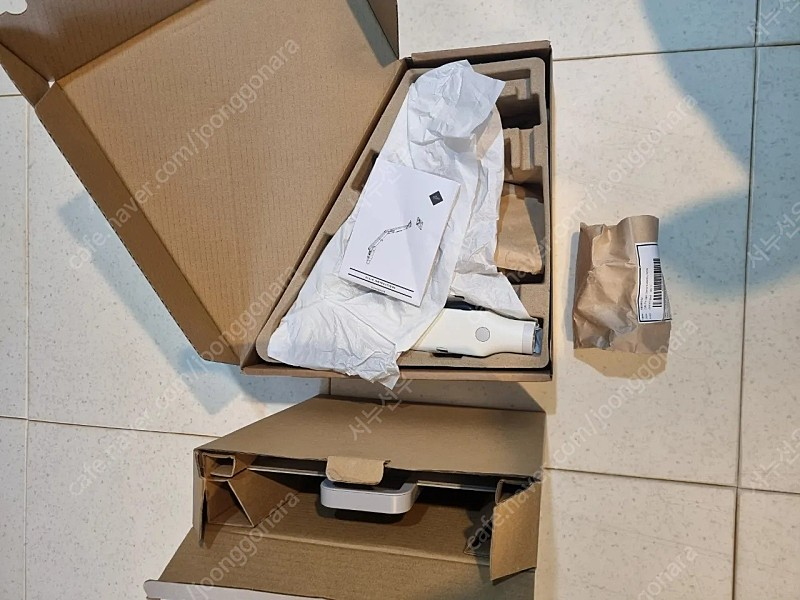 허먼밀러 올린 Ollin 모니터암 , 올린 Ollin Laptop 랩탑 (새상품) 판매합니다 이미지