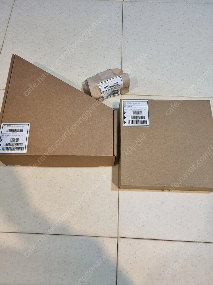 허먼밀러 올린 Ollin 모니터암 , 올린 Ollin Laptop 랩탑 (새상품) 판매합니다 이미지