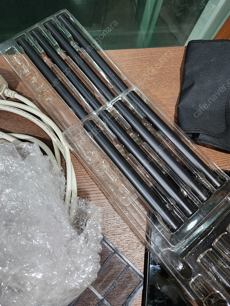 iso acoustic ISO-L8R200 스피커 스탠드 이미지