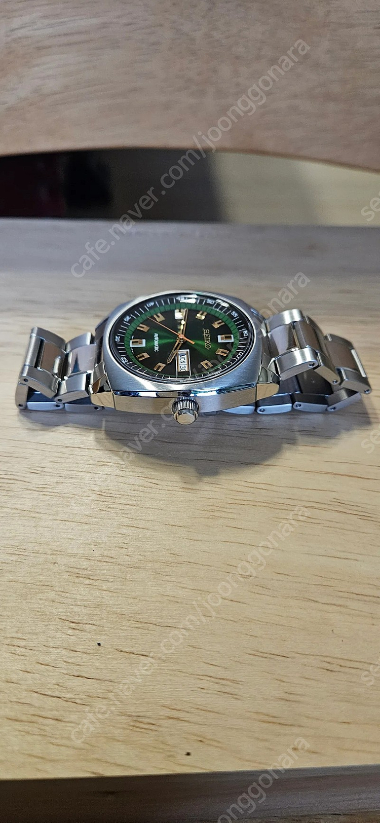 오메가 씨마스터 오마주 , seiko snkm97 판매합니다. 이미지