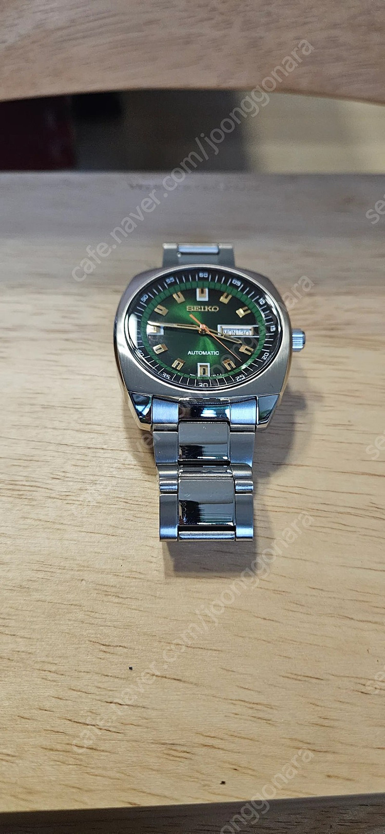 오메가 씨마스터 오마주 , seiko snkm97 판매합니다. 이미지