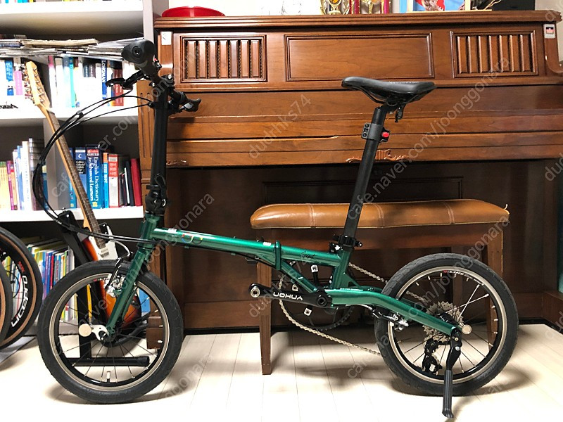 구스트 16인치 305 커스텀 이미지