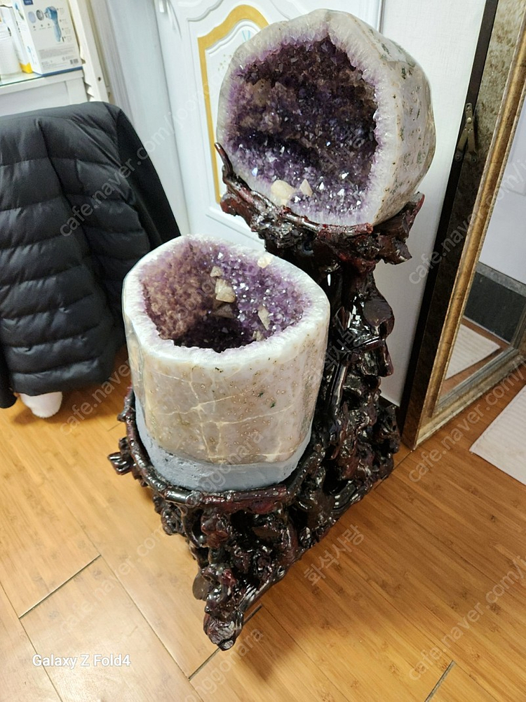 원통형 자수정 이미지