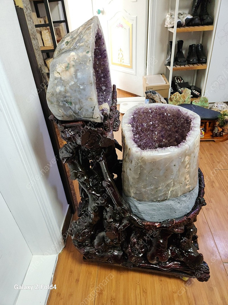 원통형 자수정 이미지