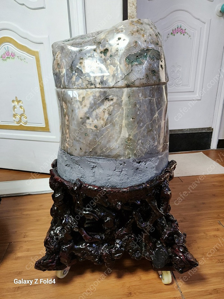 원통형 자수정 이미지