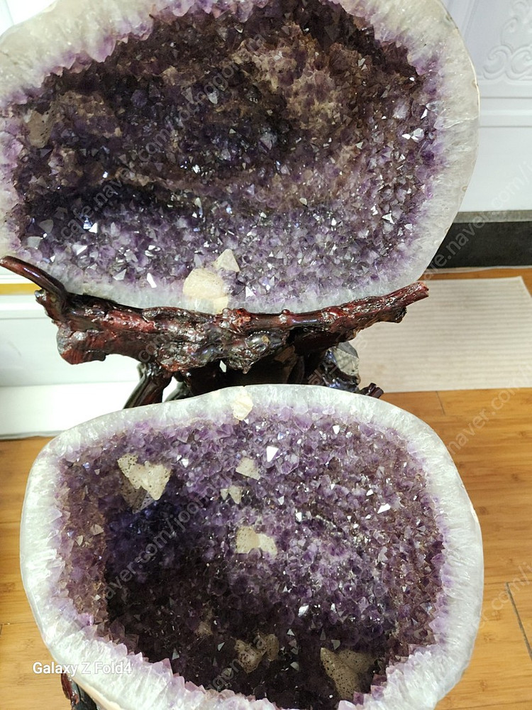 원통형 자수정 이미지